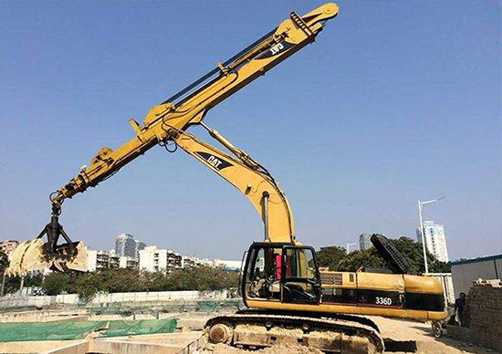 三一SY55挖機(jī)，做三段式挖掘機(jī)伸縮臂