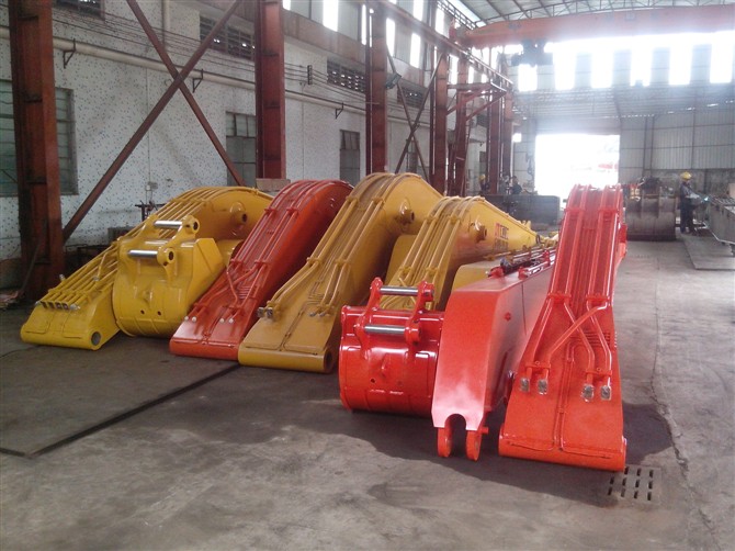 挖掘機(jī)加長臂定做、挖機(jī)加長臂廠家