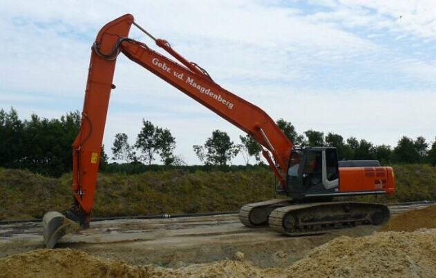 挖機(jī)加長臂廠家、挖掘機(jī)加長臂定做、挖掘機(jī)加長臂改裝