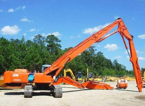 挖掘機拆樓臂，挖掘機拆樓臂廠家，挖掘機改裝拆樓臂