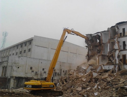 挖掘機拆樓臂、拆樓臂、加長臂、挖掘機拆樓臂廠家