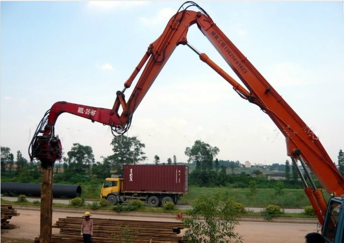 挖掘機打樁臂、打樁臂、打樁錘、挖掘機打樁臂廠家
