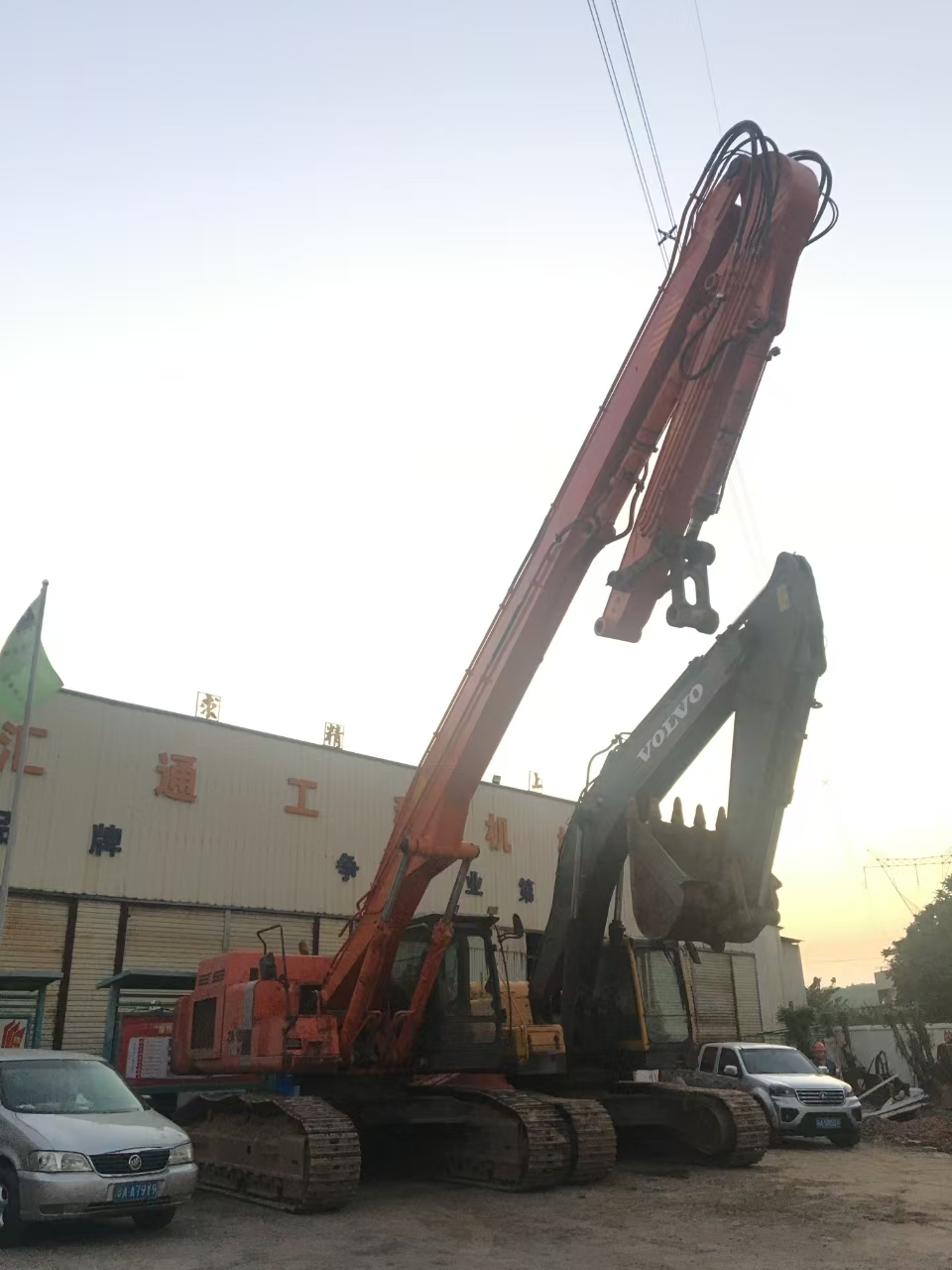 挖掘機(jī)打樁臂、打樁臂、打樁錘、挖掘機(jī)打樁臂廠家