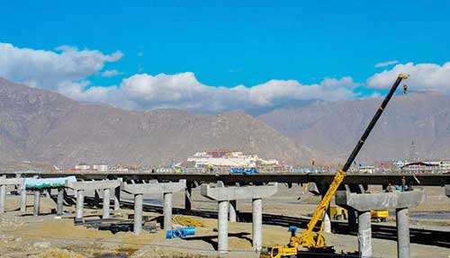 橋梁建設(shè).jpg 橋梁建設(shè).jpg