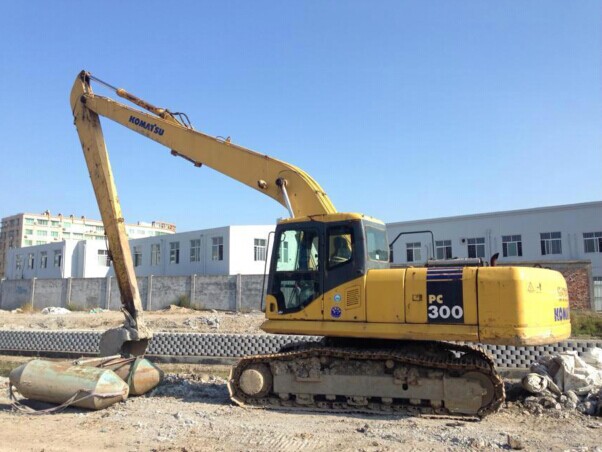 挖掘機(jī)加長(zhǎng)臂定做